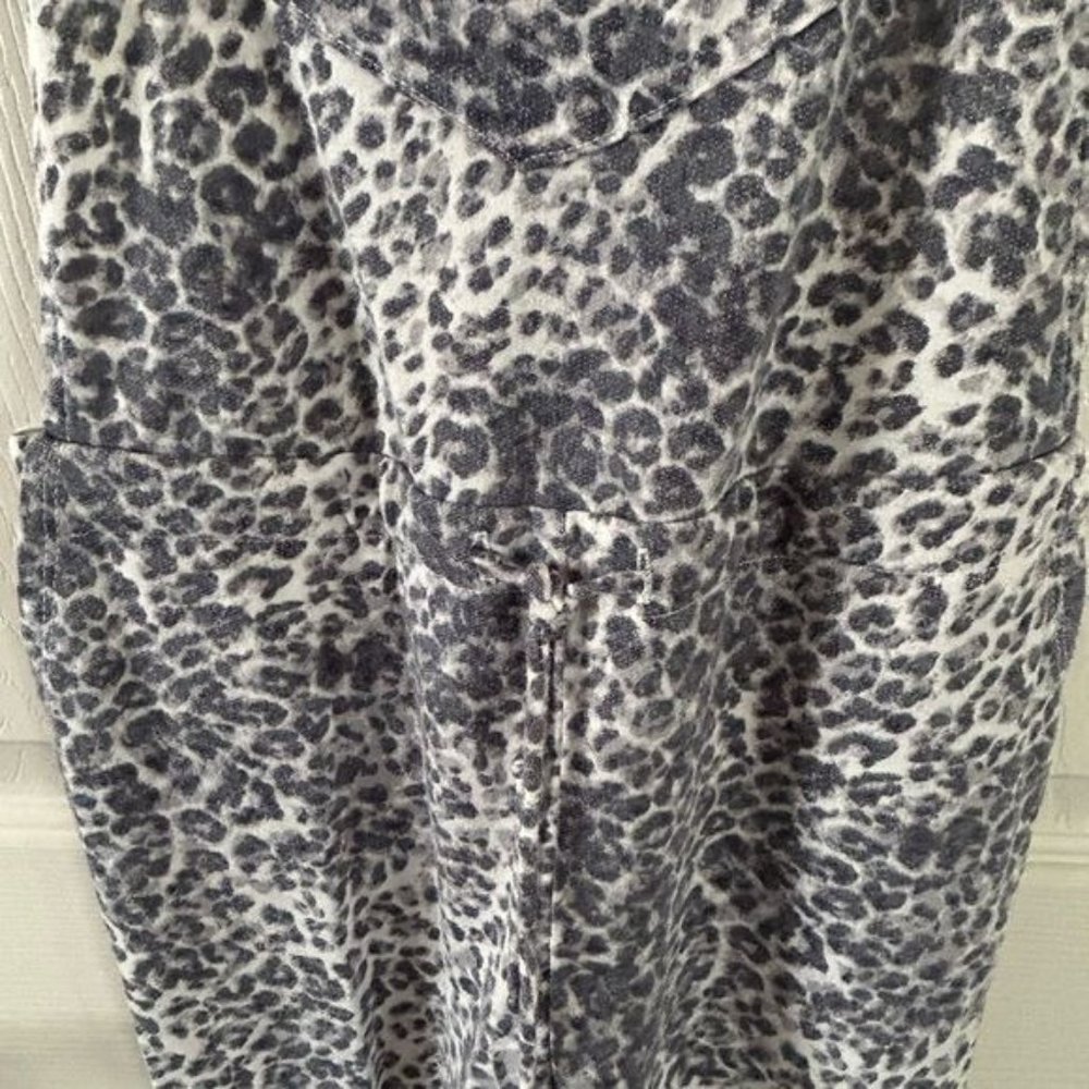 DayTrip Youth Leopard Jogger Overalls, Sz Medium - Picture 15 of 16